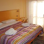 South Paradise Hotel 3*