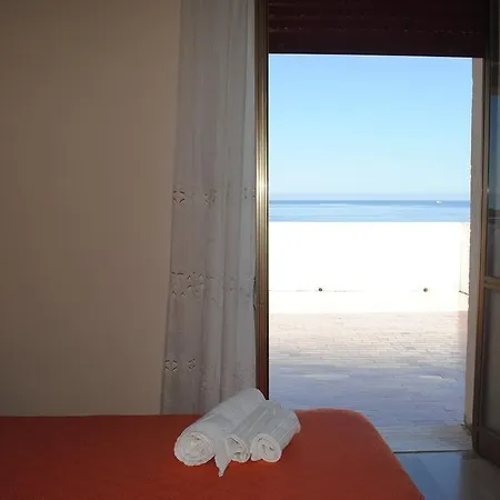 South Paradise Отель