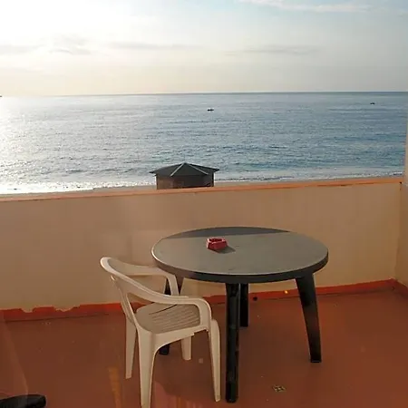 South Paradise فندق