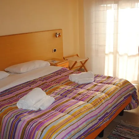 South Paradise Hotel 3*