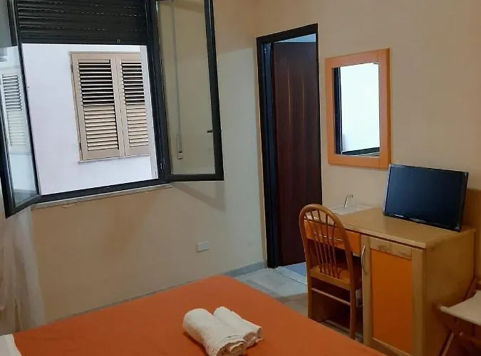 South Paradise Hotel 3*